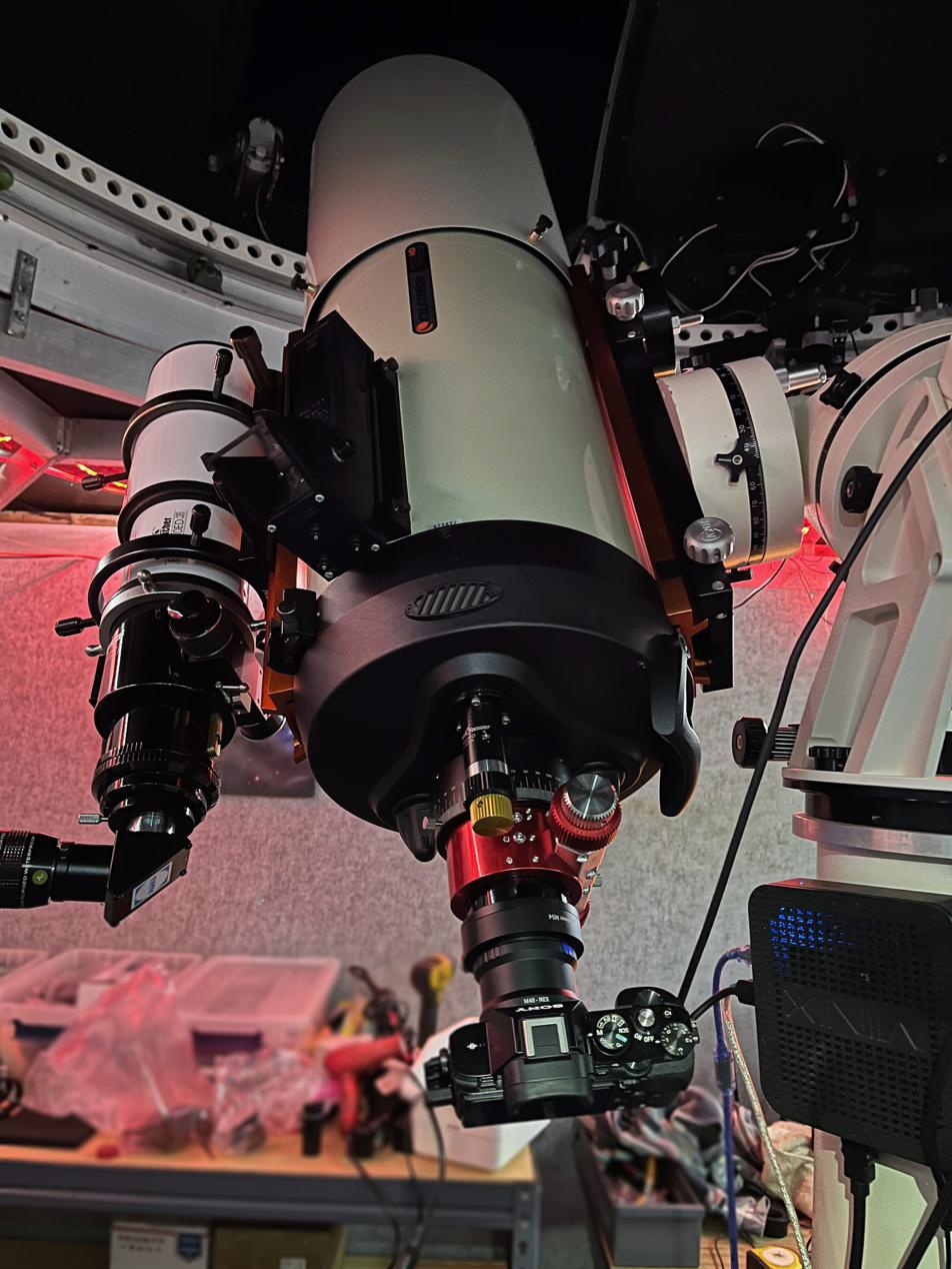 Main telescope setup with Edge HD and Esprit refractor